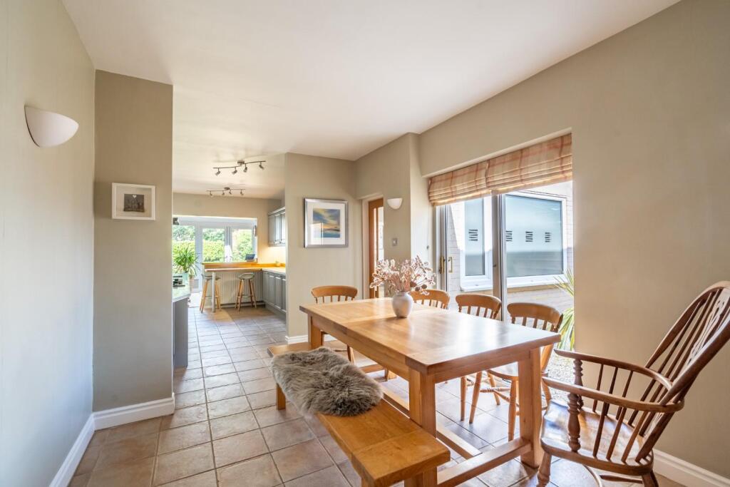 eastholme ave-14.jpg