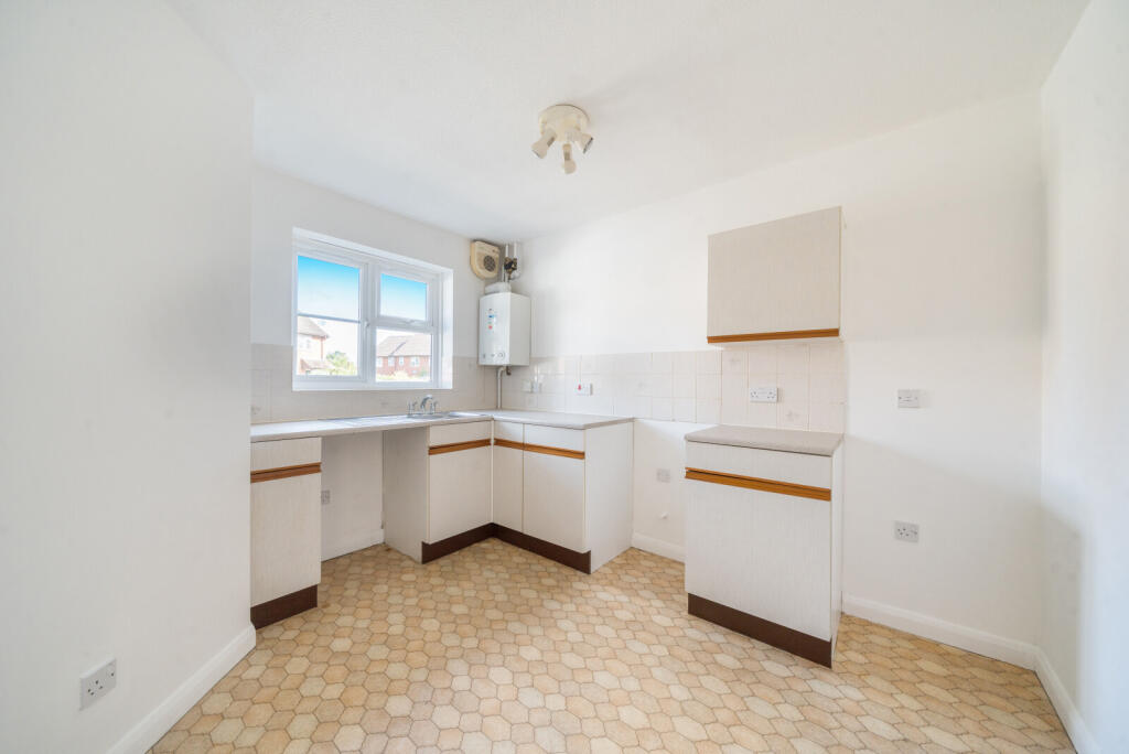 1321693-15-686cdb...