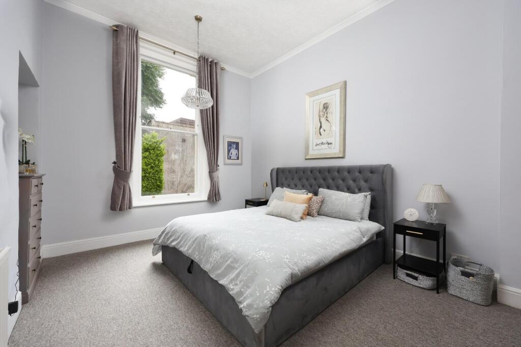 1 Redland Court 12.JPG