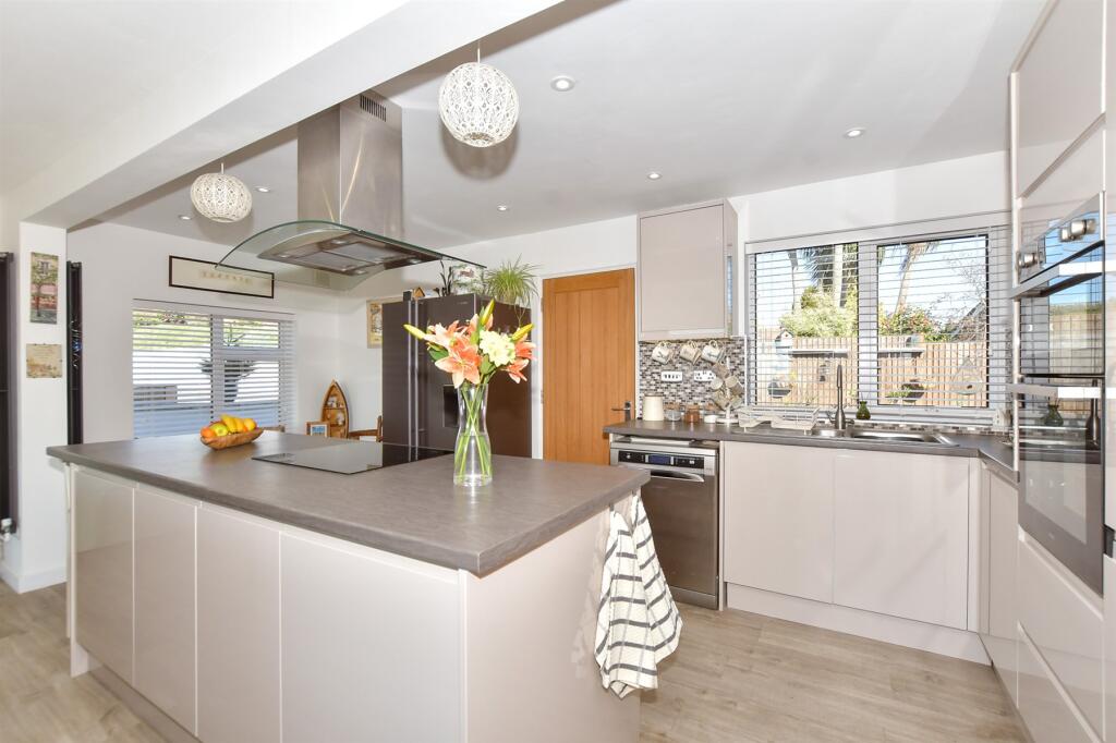 Lounge/Kitchen/ Diner