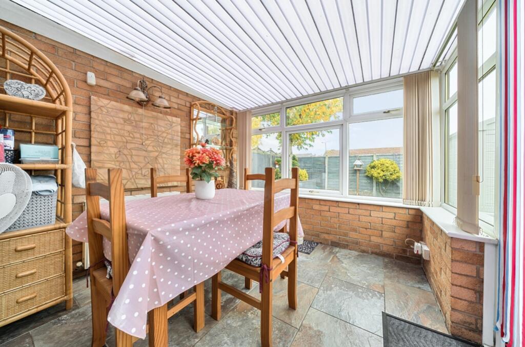 1377094-10-690c85a694c89