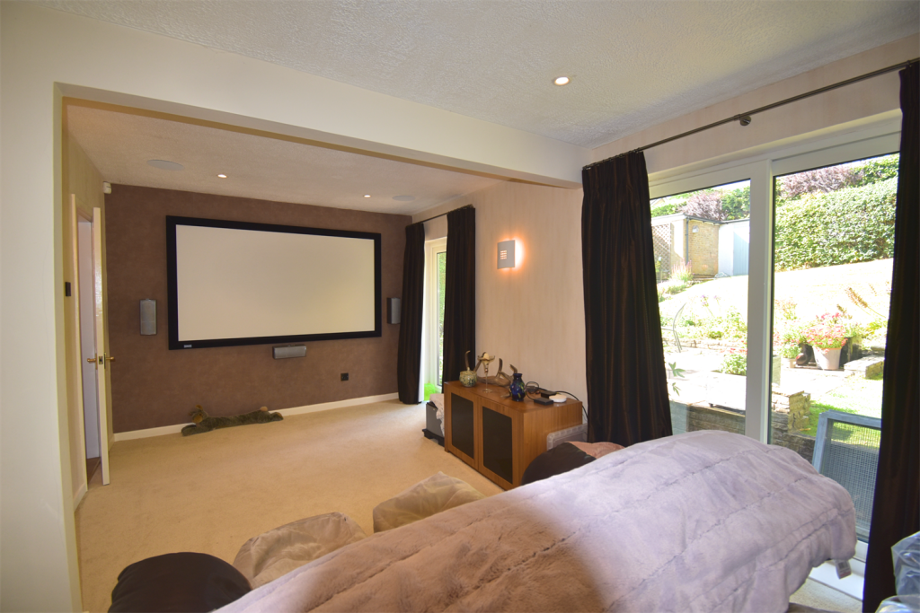 Media / Sitting Room