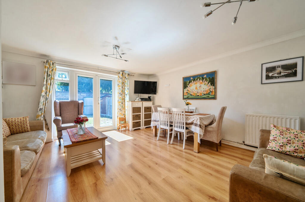 1318340-11-687153...