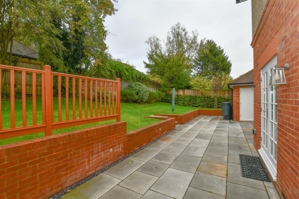 Garden  .jpg