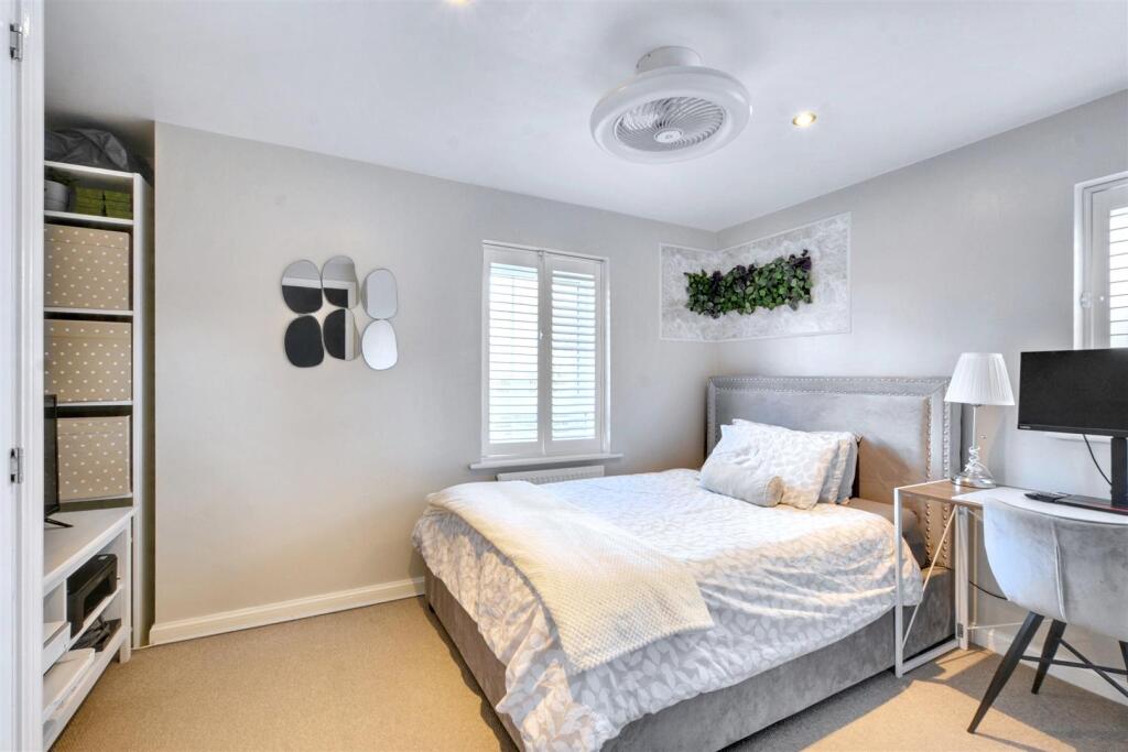 Bedroom 2_1.jpeg
