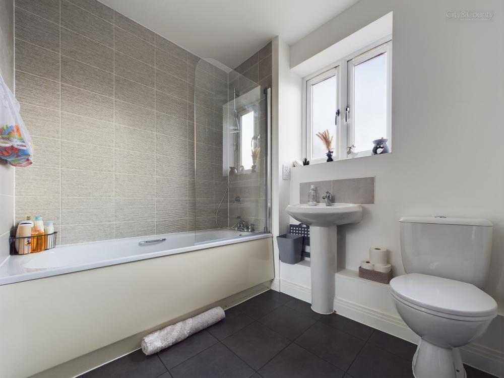 First Floor Bathroom