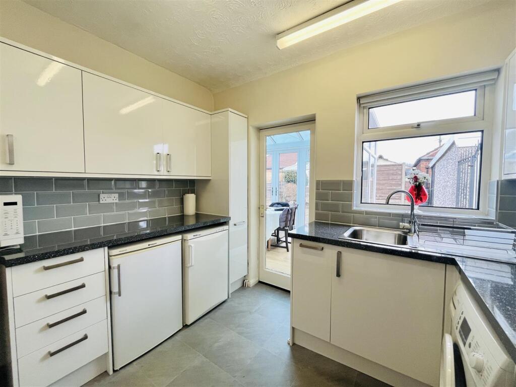 Kitchen Aspect 2
