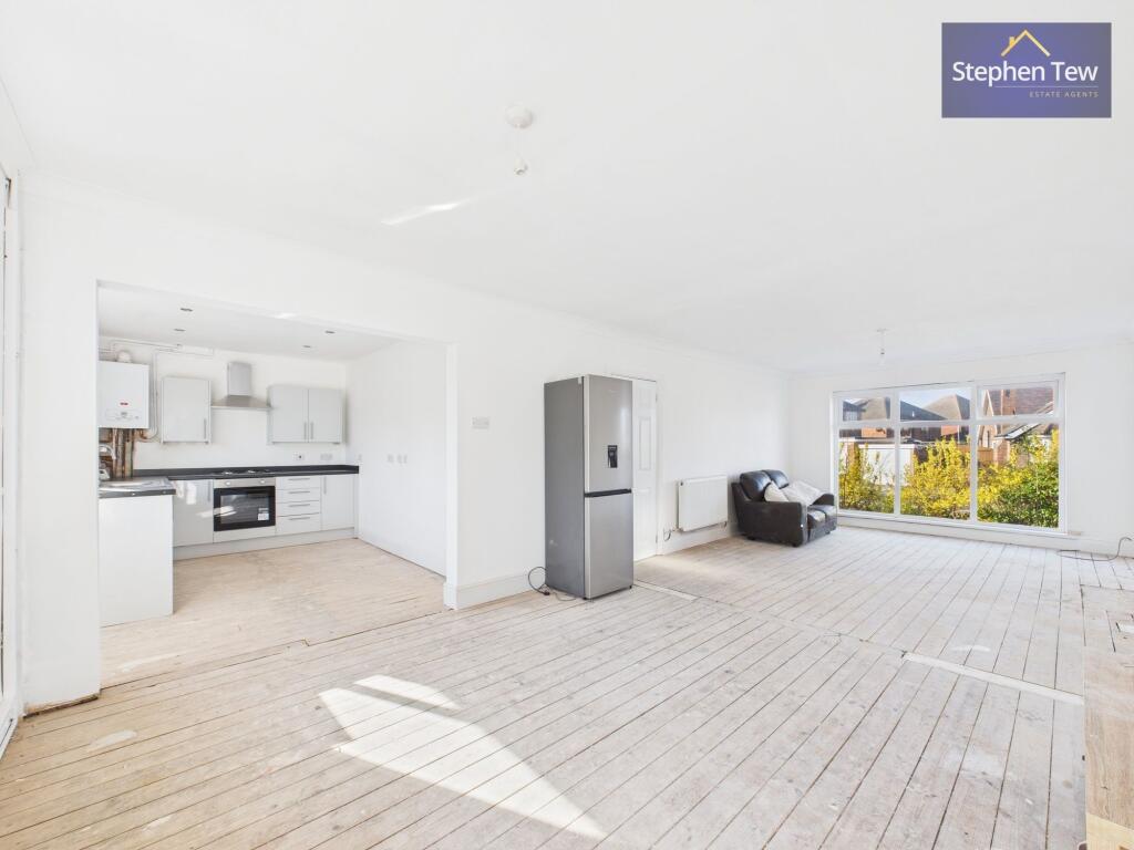 Open Plan Lounge/Dining Room