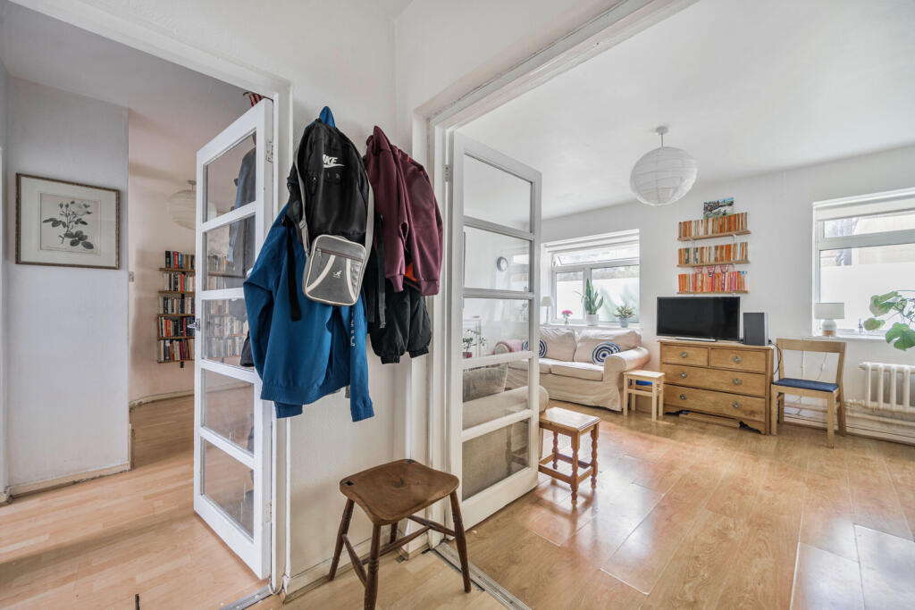 1313851-10-686cf4...