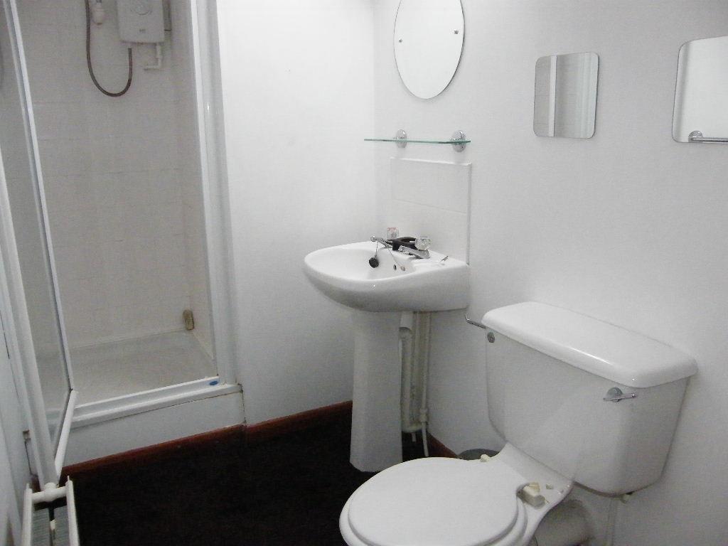 En-suite Bathroom