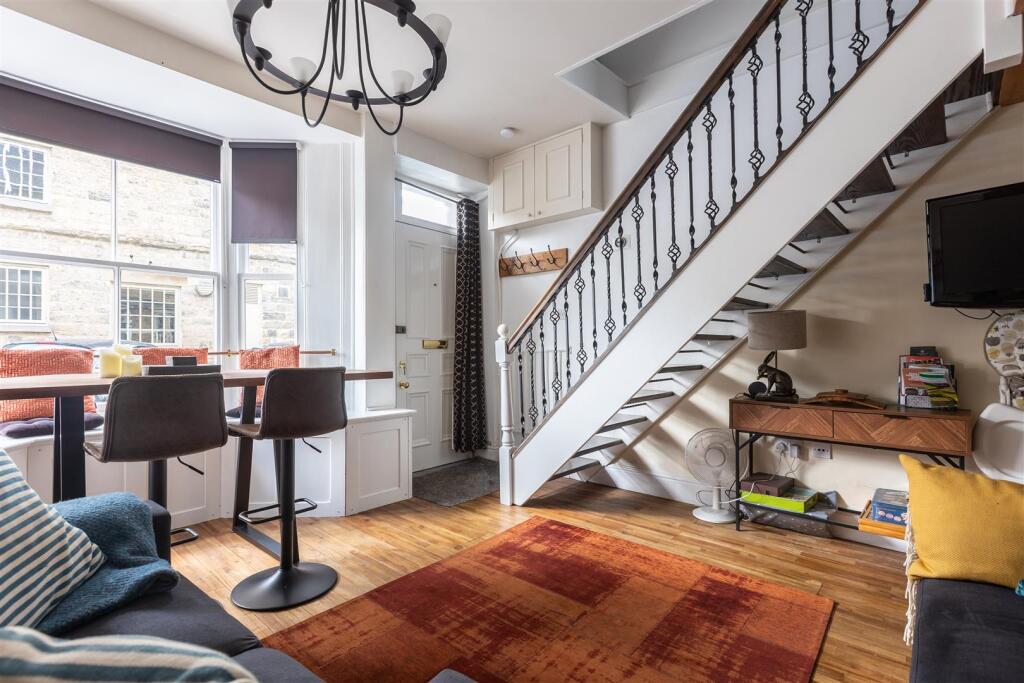 Potter Hill 33A Reception Room-2.jpg