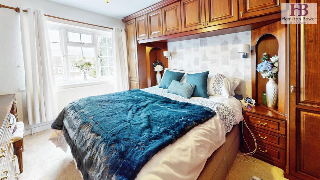 7ebdef9b-14-Sandmoor-Gardens-01162025_161518.jpg