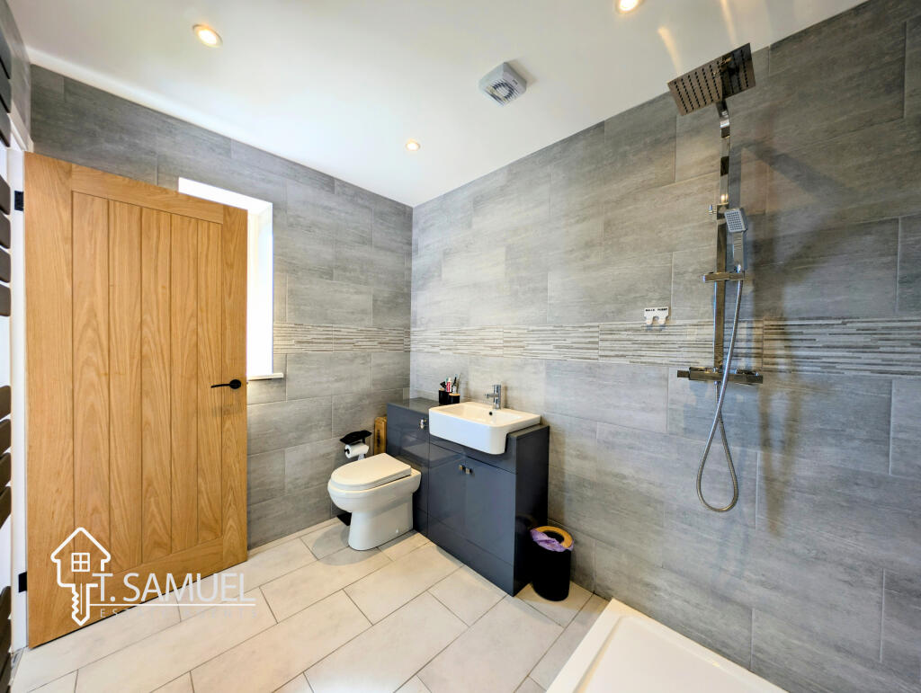 PXL_20250430_145857452~3