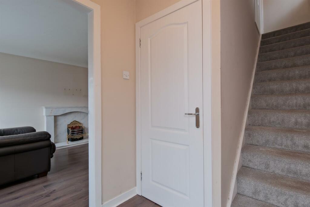 012-22 Ross Gardens Motherwell, ML1 3BE.jpg