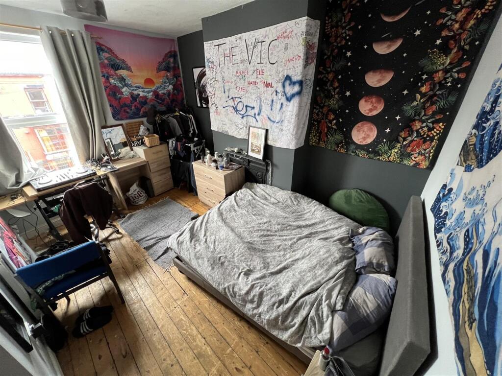 image00014.jpeg