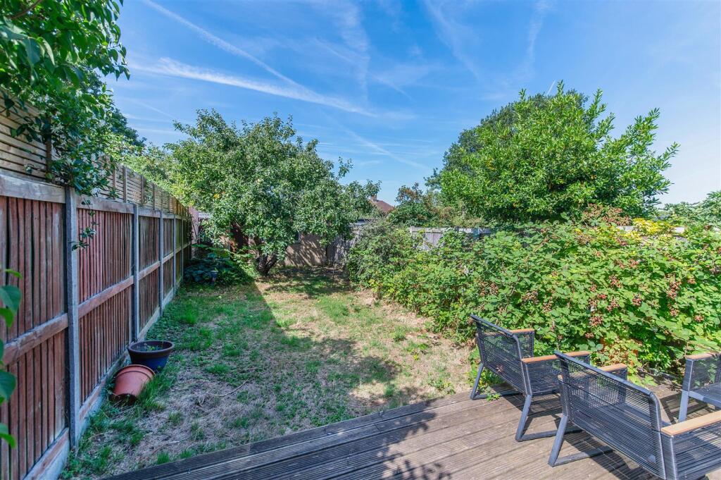 CAMBORNE ROAD (10).jpg