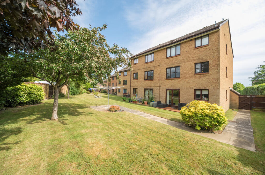 1296128-9-68430cb...