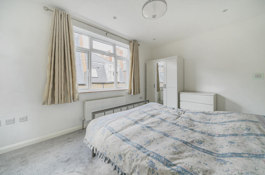 1330499-17-688cda...