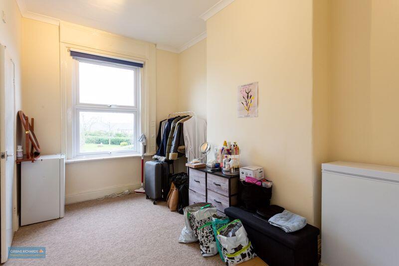 Bedroom - Flat 4