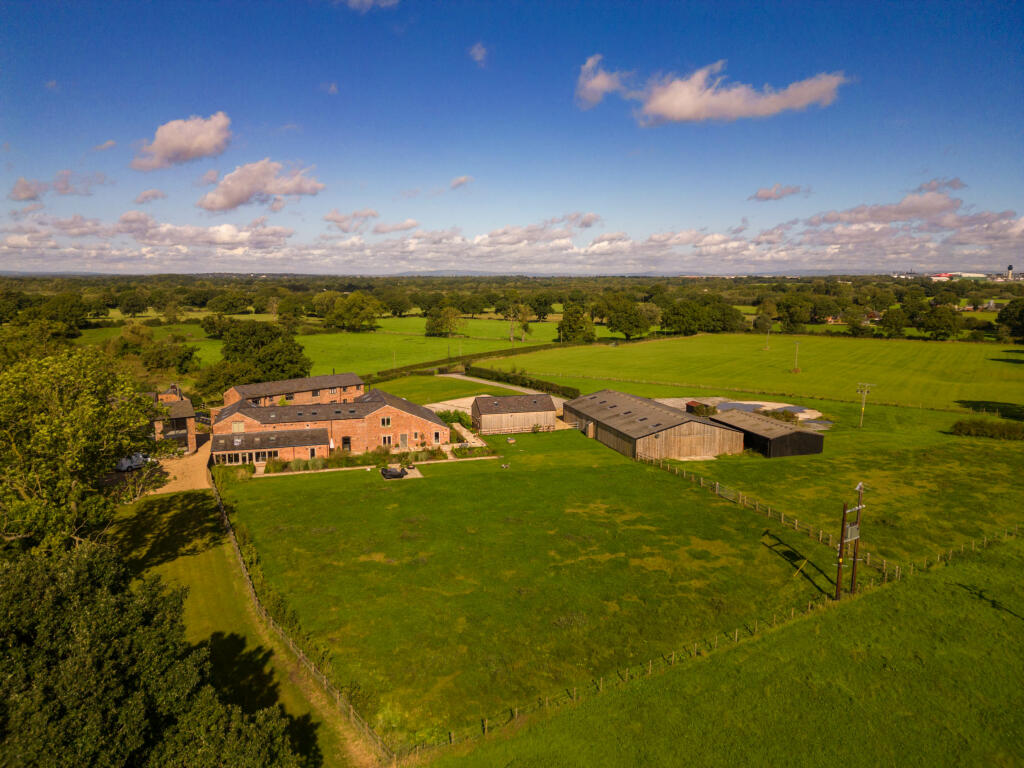 20230921-1124_Maison Haus - Blakeley Stables, Knut