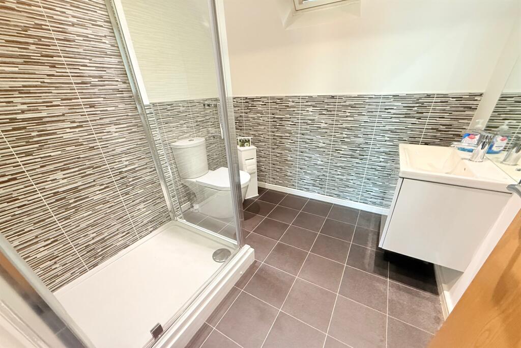 En-Suite Shower Room
