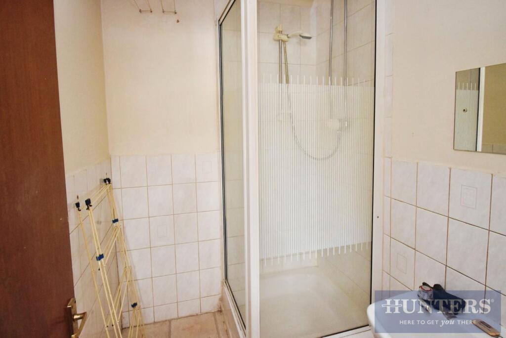 Communal Shower room