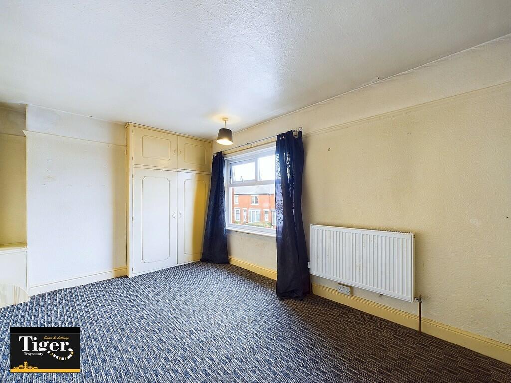 CAM02176G0-PR0407...