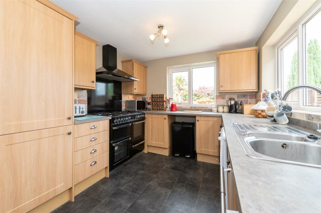 169 Marlpool Lane INTERNAL-13.JPG