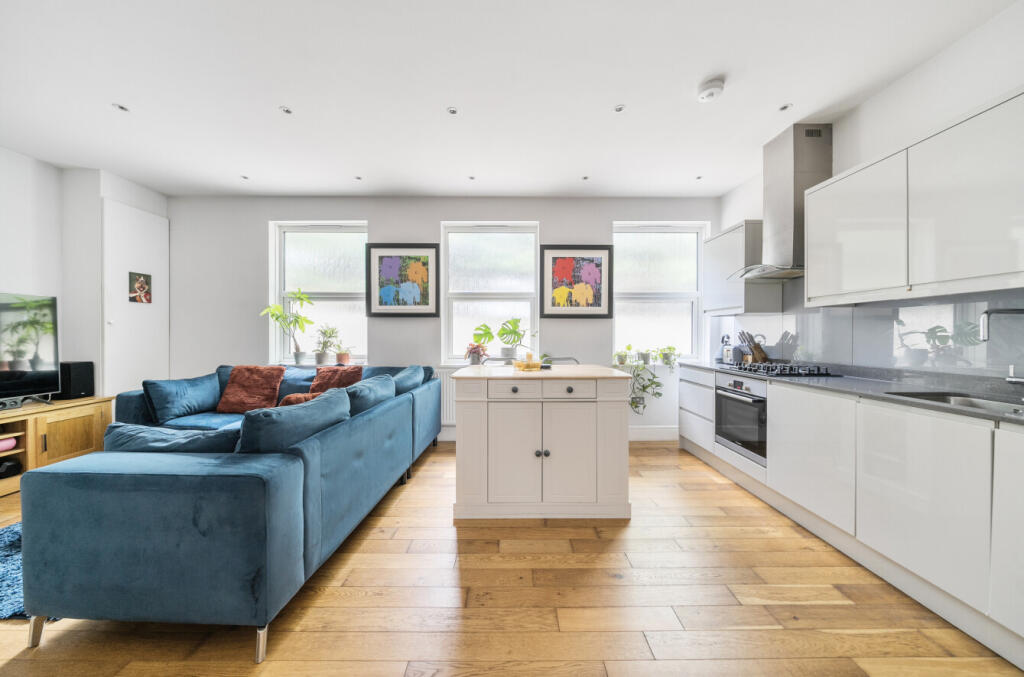 1334378-7-68921b0...