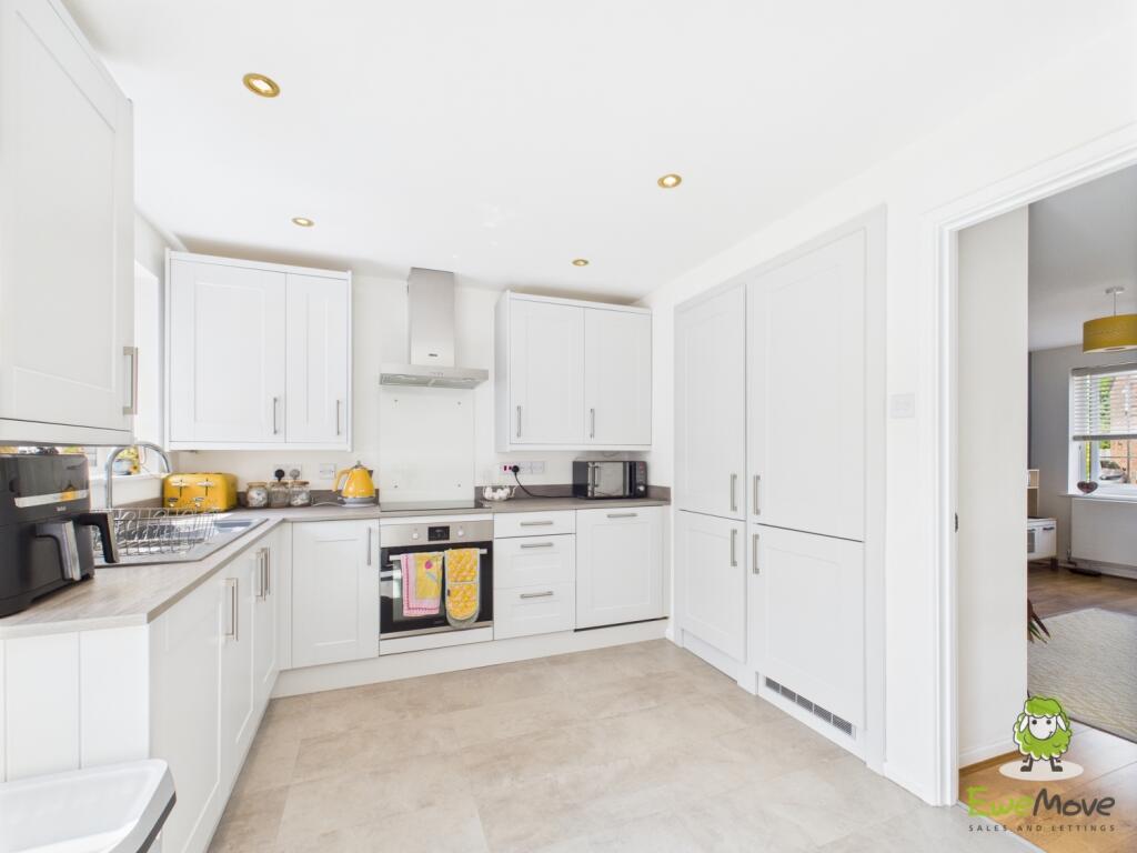 EweMove Estate Agents Basingstoke