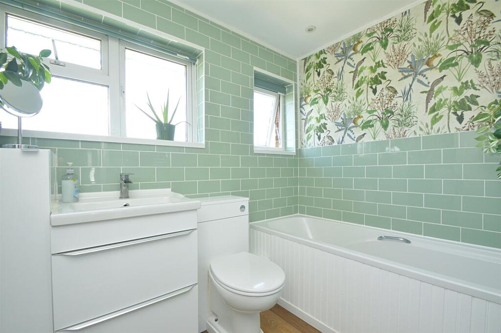 resizedBathroom.jpg