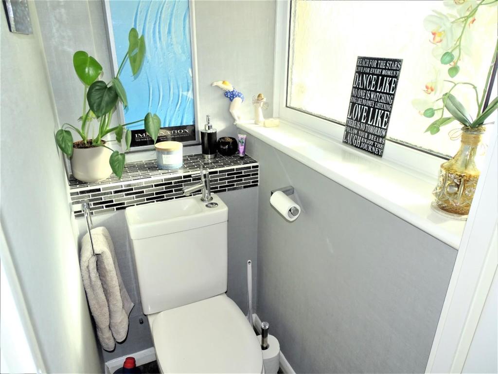 CLOAKROOM