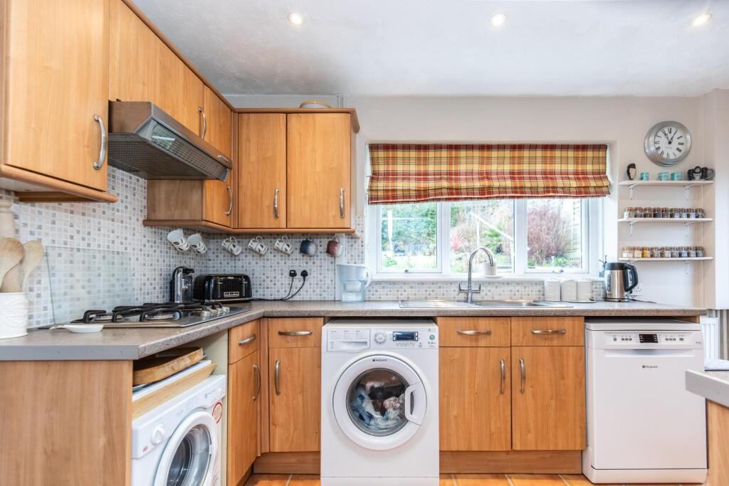 7 Perry Hill14.jpg