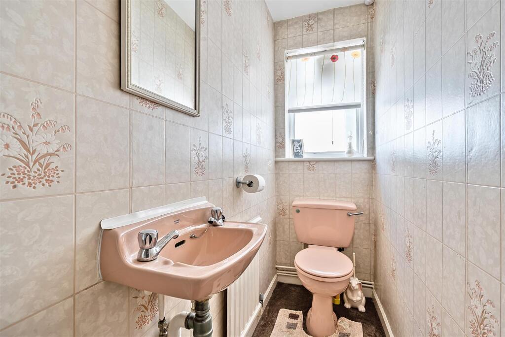Separate WC: