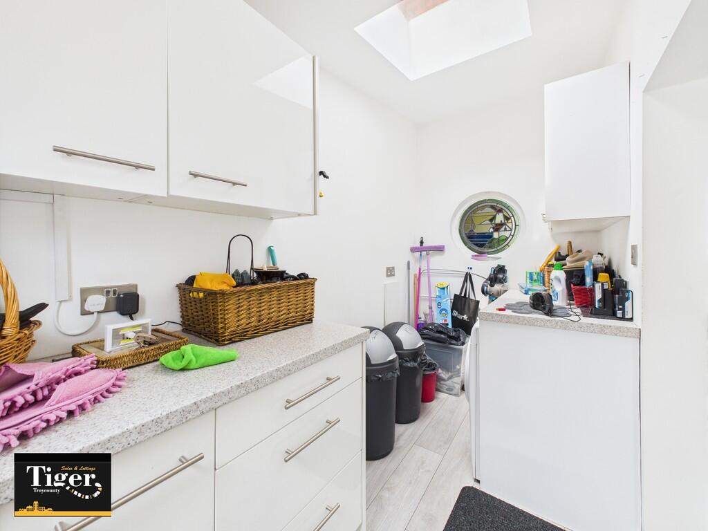 CAM03440G0-PR0335...