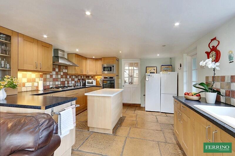 Kitchen Breakfast Room