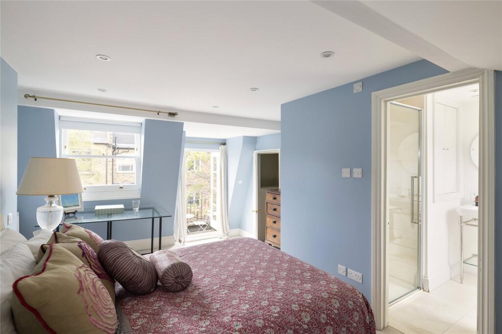 Principal Bedroom