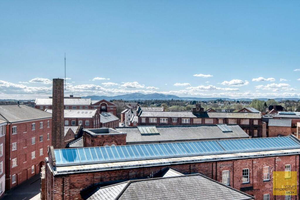 Apt37, St Peters Court13