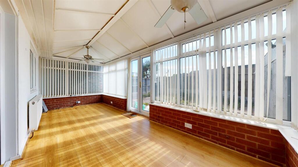 Wells Avenue Conservatory