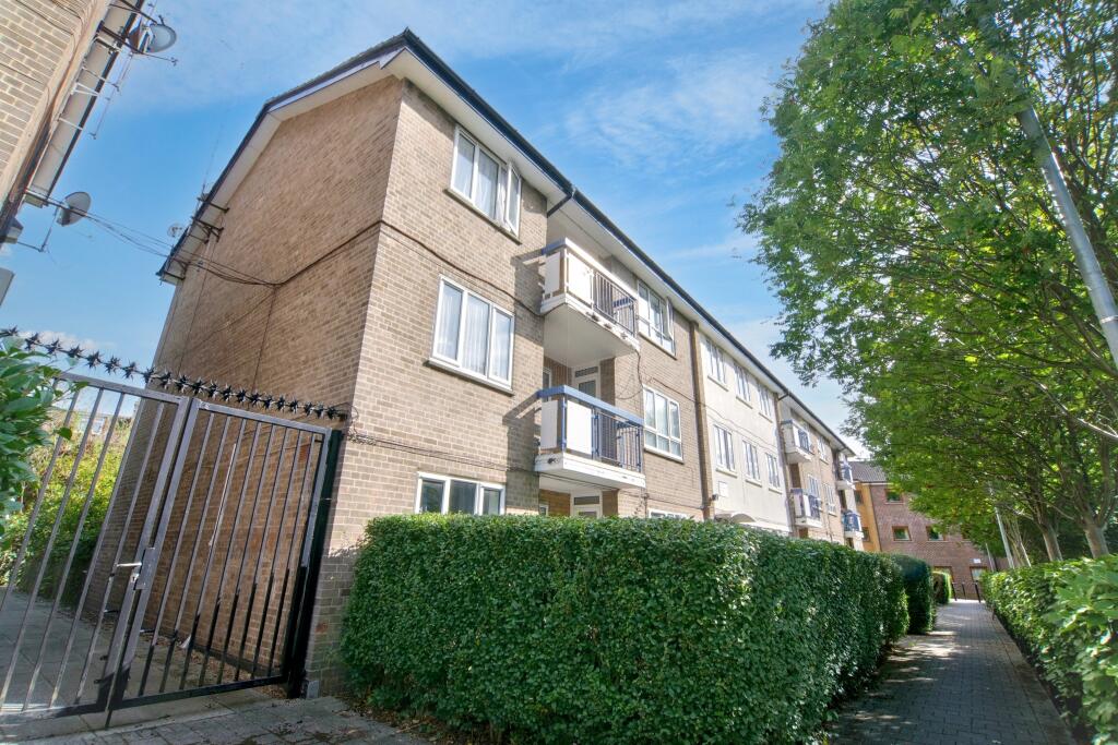 Flat 65, George Downing Estate, Cazenove Road, Stoke Newington, N16 6BE