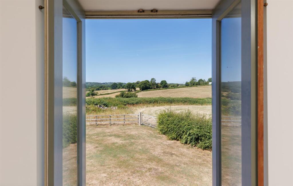 Annexe View