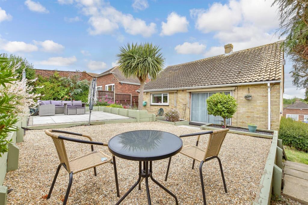 External Lifestyle Photograph