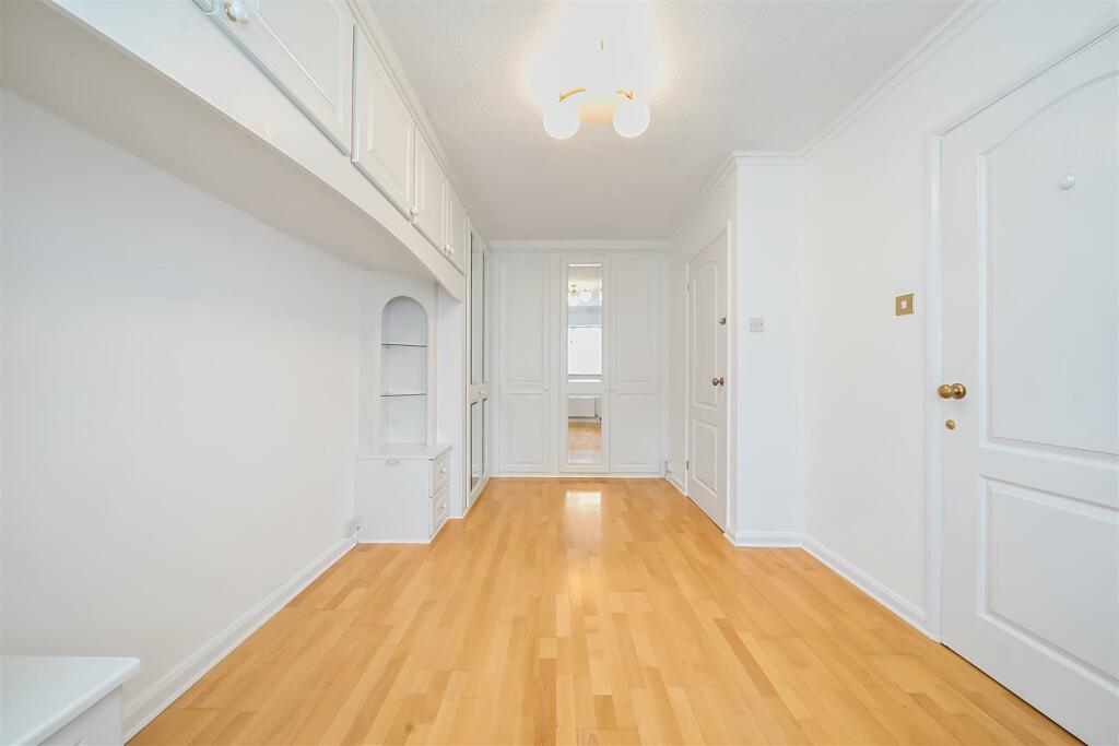 Bedroom 1, 2nd Shot.jpg