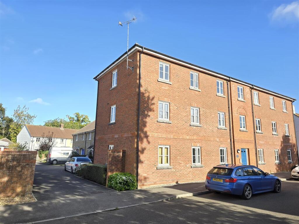 Top Floor Flat