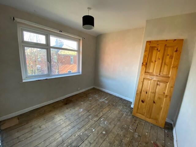 BEDROOM TWO T202503281452.jpg