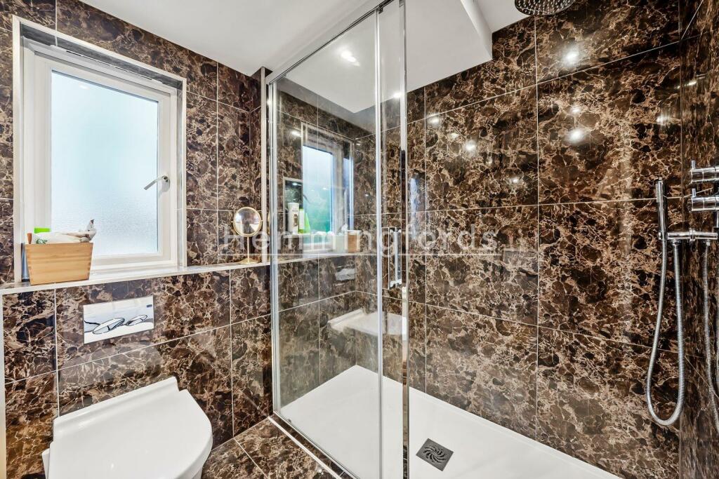 34 Blenheim Avenue - Pa5PjtheddqtCCoTGdRs.jpg