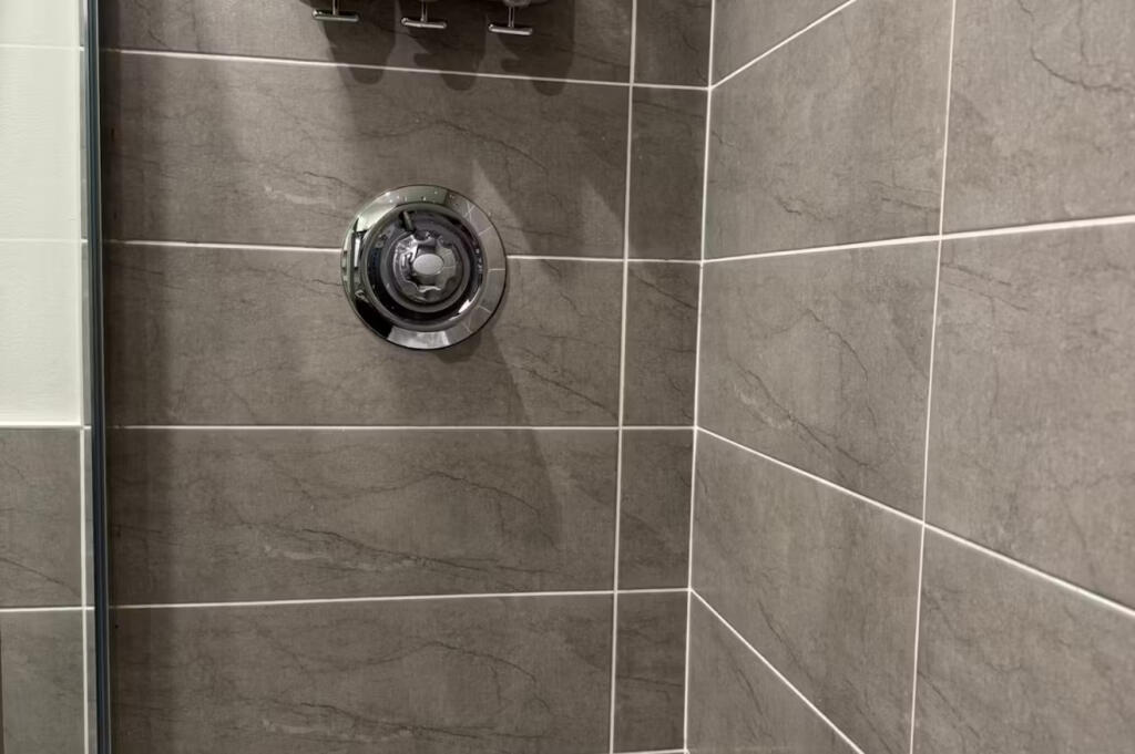 a7a0cc9e-5549-40c9-b5c3-08c019bd231a