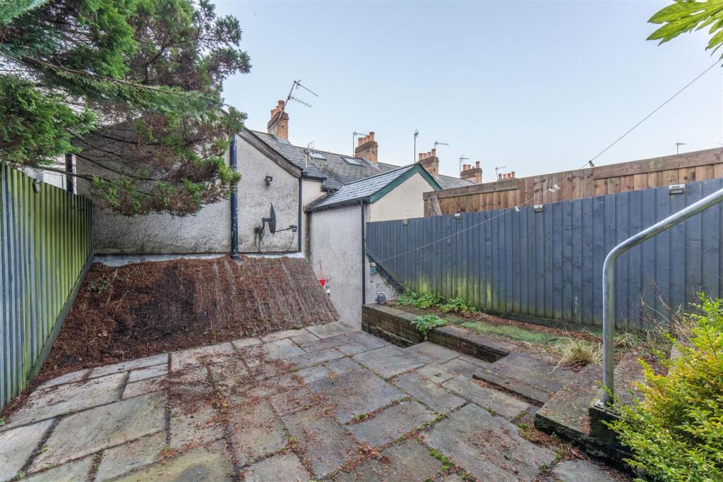 21 Balmond Terrace-16.jpg