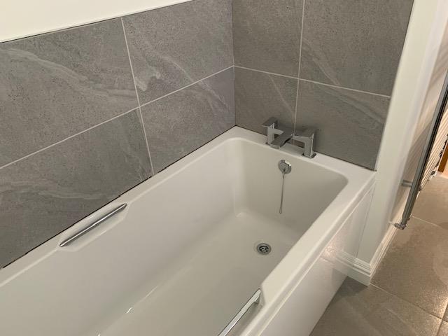 Jeff Davies new build bathroom.jpg