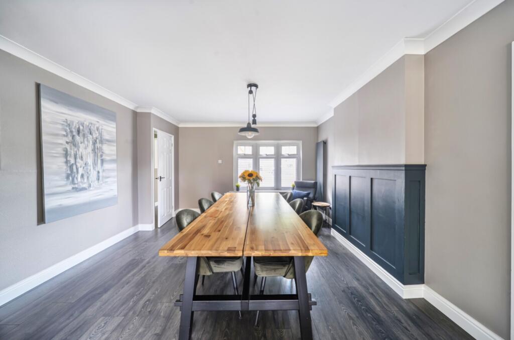 1318574-13-6867f69446125